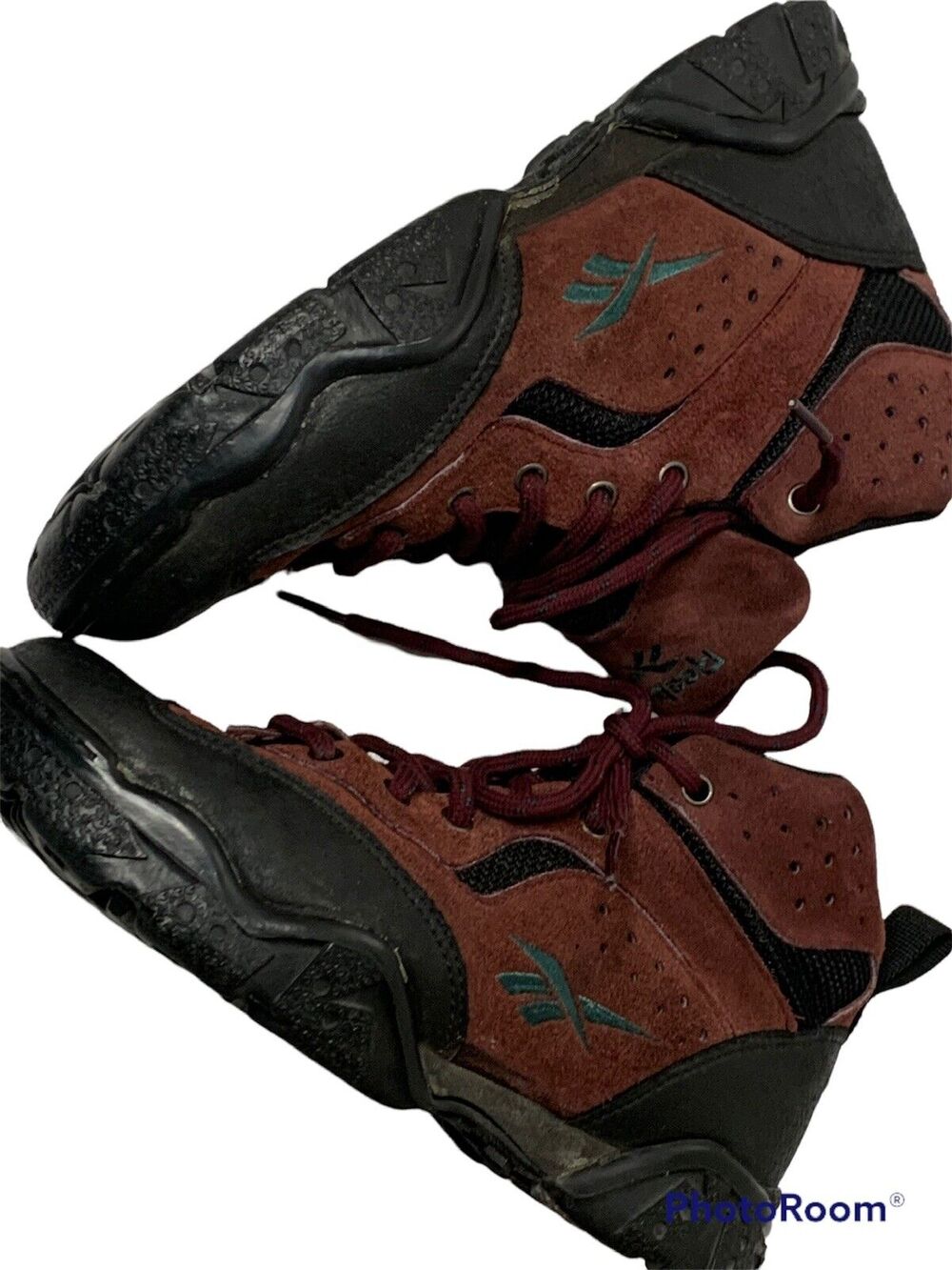 Reebok Hiking Boots Maroon Suede Leather Lace Up all terrain 7.5 Ladies
